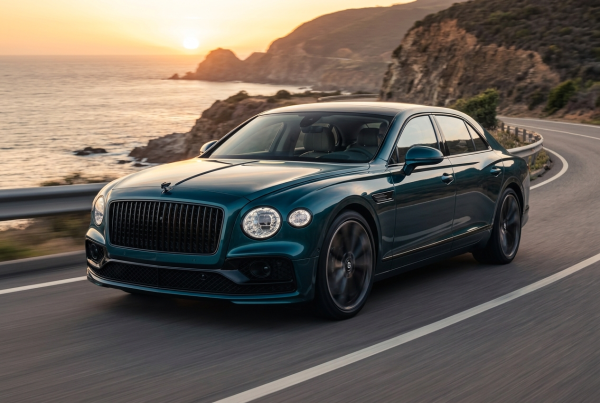 Tschüss Vier-Augen-Gesicht! Der neue Bentley Flying Spur bricht mit einer jahrzehntelangen Tradition