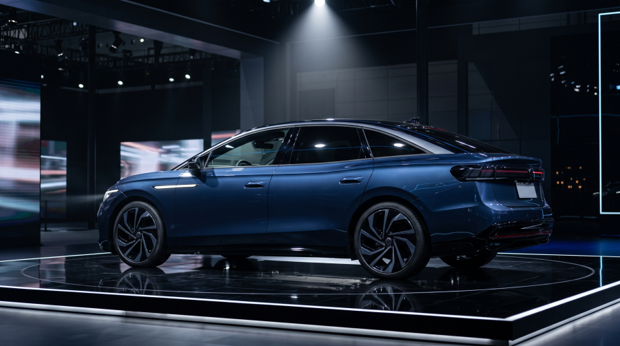 VW ID.Unyx 09: Diese 500-PS-Limousine lässt den ID.7 alt aussehen