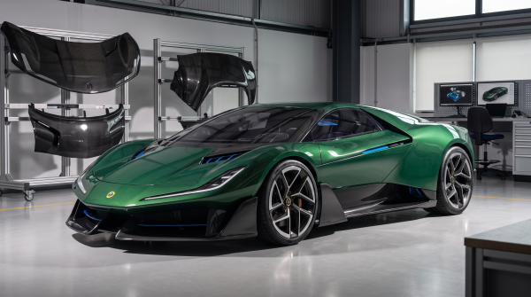 Lotus-Sensation: Der legendäre Esprit kehrt als ultraleichter Hybrid-Supersportler zurück