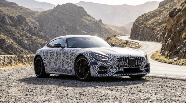 Feuriges Drama beim Hitzetest: Mercedes-AMG GT Prototyp mit 816 PS brennt völlig aus